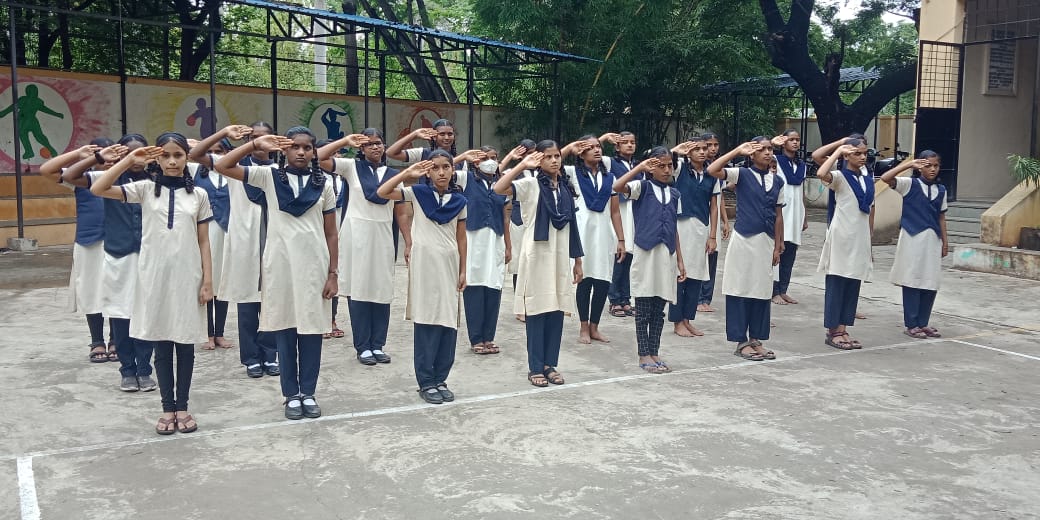 You are currently viewing स्टुडंट पोलिस कॅडेट प्रोग्राम अंतर्गत घटक पुणे शहर यांनी दिनांक 25/07/023 रोजी बालवीर शिरीष कुमार विद्यालय येथील 8 वी व 9 वी च्या विद्यार्थ्यांना बाह्यवर्ग प्रशिक्षण देण्यात आले. वेळीची छायाचित्रे.