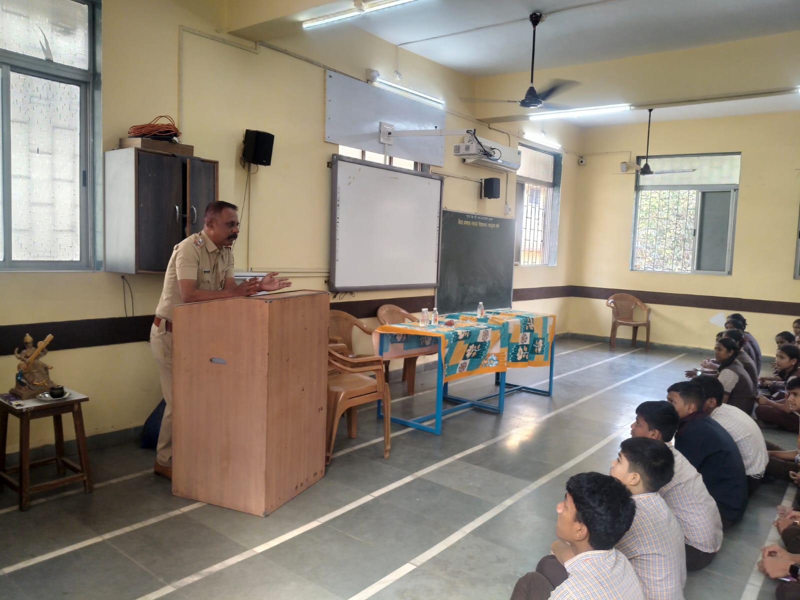 You are currently viewing कापूरबावडी पोलीस ठाणे  हद्दीतील विद्याप्रसारक मंडळ, मराठी माध्यमिकविद्यालय, बाळकूम ठाणे