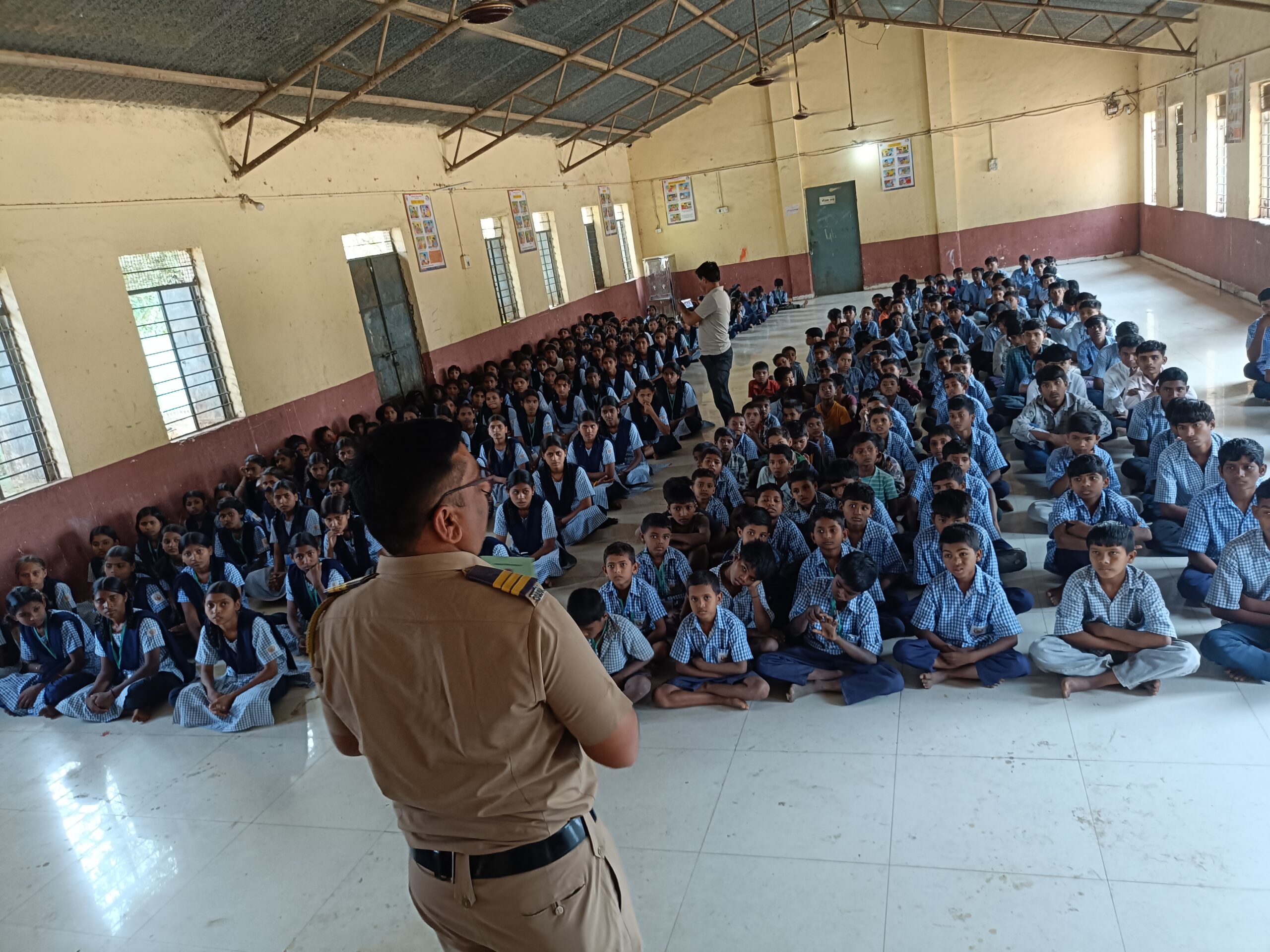 You are currently viewing SPC अंतर्गत शासकीय आश्रम शाळा अक्कलकोस ता. शिंदखेडा जि. धुळे भेट