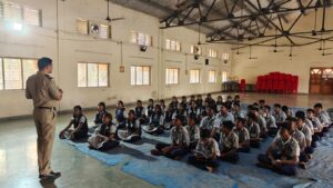 Read more about the article वर्तकनगर पोलीस ठाणे अंकित थिराणी मराठी माध्यमिक विद्यालय येथे