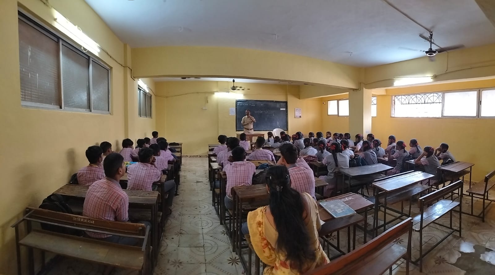 You are currently viewing आदर्श मराठी माध्यमिक शाळा वडवली गाव ठाणे