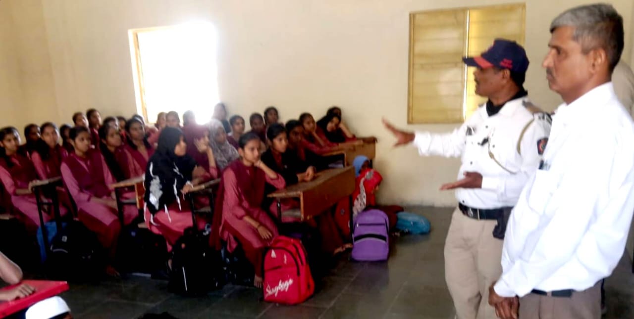 You are currently viewing छत्रपती संभाजी नगर शहर, शहर वाहतूक शाखा