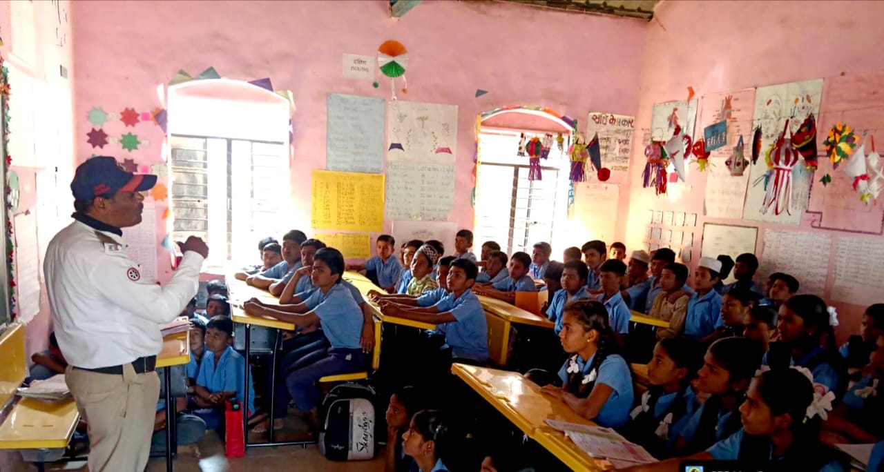 You are currently viewing छत्रपती संभाजी नगर शहर, शहर वाहतूक शाखा