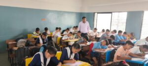 Read more about the article SPC Dhule  स्टुडन्ट पोलीस कॅडेट प्रोग्रॅम अंतर्गत जागतिक अमली पदार्थ दिनाच्या अनुषंगाने निबंध स्पर्धा