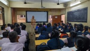 Read more about the article दिनांक 11-07-2026 रोजी 08-00 ते 09-00वा. पावेतो श्रीनगर पोलीस स्टेशन हददीतील शेठ पडवळ मराठी माध्यमिक शाळा पडवळ नगर ,ठाणे   येथे ” स्टुडंट पोलीस कॅडेट ” या कार्यक्रम अंतर्गत प्रशिक्षण कार्यशाळा घेण्यात आली.