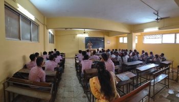 आदर्श मराठी माध्यमिक शाळा वडवली गाव ठाणे