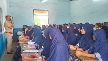 दिनांक 14-07-2026 रोजी 08-30 ते 09-20वा. पावेतो शांतीनगर पोलीस स्टेशन हददीतील भिवंडी निजामपूर मनपा उर्दू माध्यमिक शाळा अवचितपाडा भिवंडी  येथे ” स्टुडंट पोलीस कॅडेट ” या कार्यक्रम अंतर्गत प्रशिक्षण कार्यशाळा घेण्यात आली.