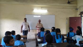 दिनांक 16-07-2026 रोजी 10-30 ते 11-30वा. पावेतो वडवली पोलीस स्टेशन हददीतील आदर्श विद्यालय मराठी माध्यमिक शाळा , वडवली गाव ठाणे येथे ” स्टुडंट पोलीस कॅडेट ” या कार्यक्रम अंतर्गत प्रशिक्षण कार्यशाळा घेण्यात आली.