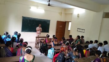 दिनांक 24-07-2026 रोजी 12-30ते 13-30वा. अंबरनाथ पोलीस स्टेशन हददीतील म.न.पा. डिजीटल मराठी माध्यमिक शाळा, मोरीवली अंबरनाथ येथे ” स्टुडंट पोलीस कॅडेट ” या कार्यक्रम अंतर्गत प्रशिक्षण कार्यशाळा घेण्यात आली.