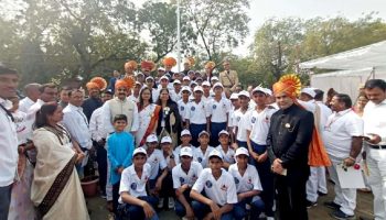 ‘ स्टुडंट पोलीस कॅडेट प्रोग्राम ’ अंतर्गत घटक धुळे येथील 8 वी व 9 वी च्या विद्यार्थ्यांनी आजच्या 26 जानेवारी च्या परेड मध्ये उत्स्फूर्तपणे सहभाग घेतला. त्यावेळीची छायाचित्रे.
